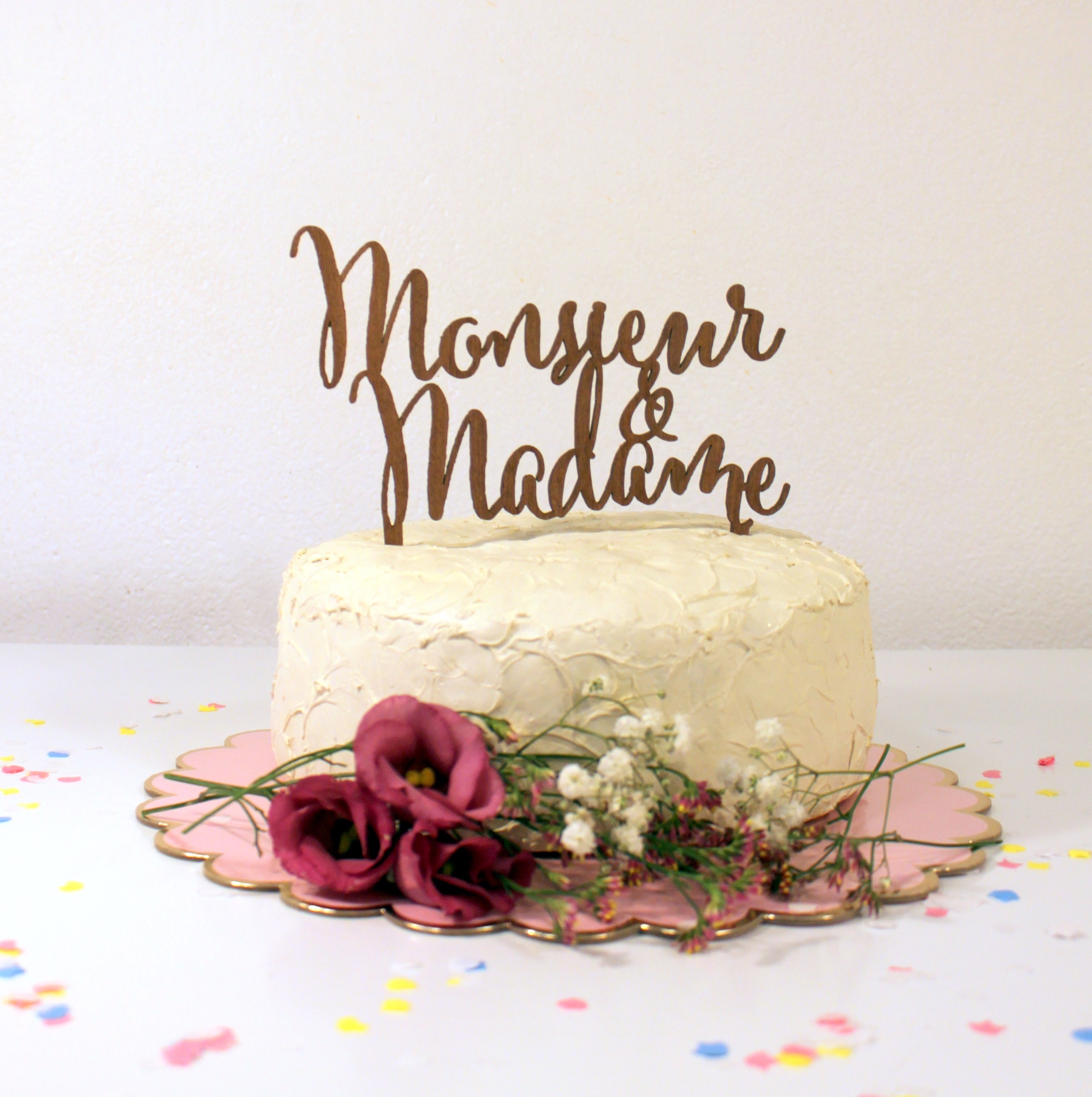 figurine de gateau mariage cake topper monsieur madame en bois